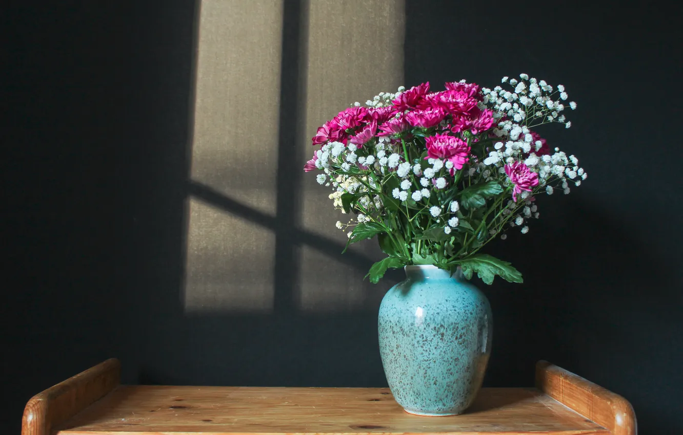 Photo wallpaper summer, flowers, the dark background, table, wall, shadow, bouquet, window