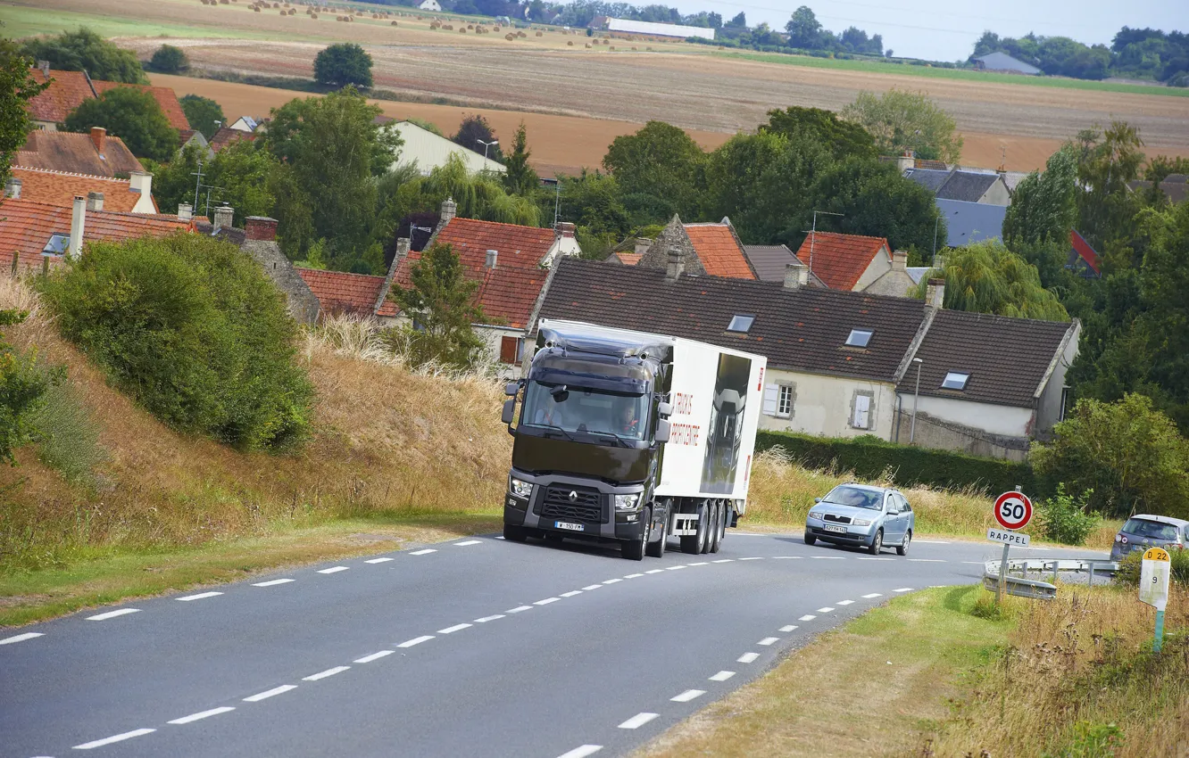 Photo wallpaper road, home, truck, Renault, settlement, tractor, 4x2, the trailer