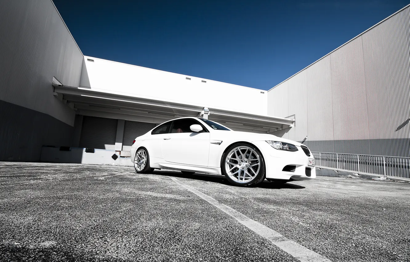 Photo wallpaper white, the sky, building, BMW, BMW, white, the front part, e92
