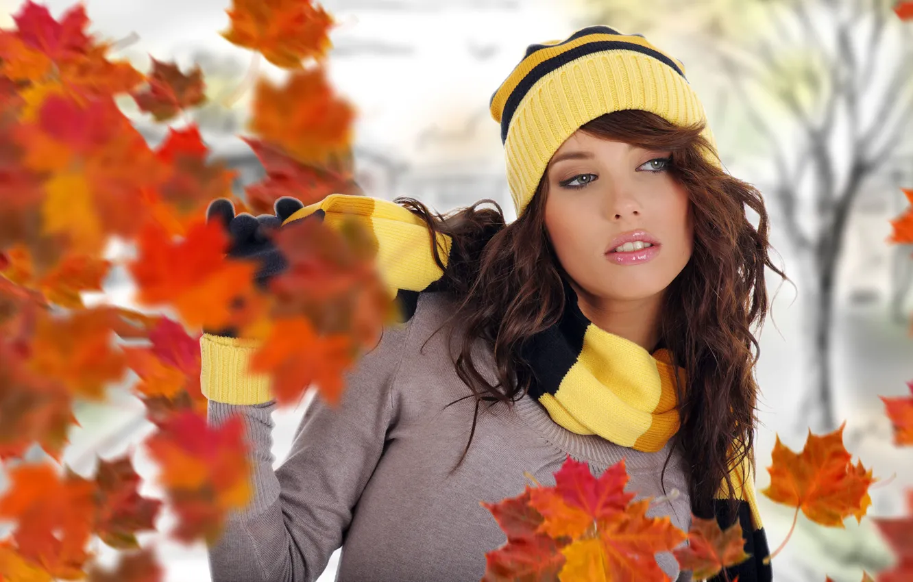 Photo wallpaper leaves, girl, nature, scarf