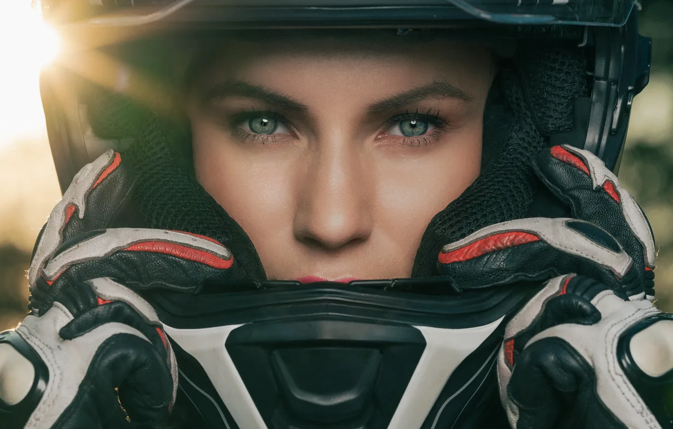 Photo wallpaper eyes, look, face, gloves, helmet