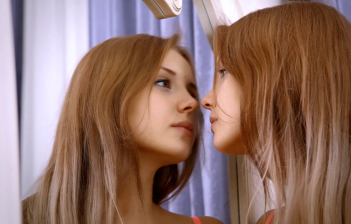 Photo wallpaper girl, long hair, brown hair, photo, model, lips, face, brunette