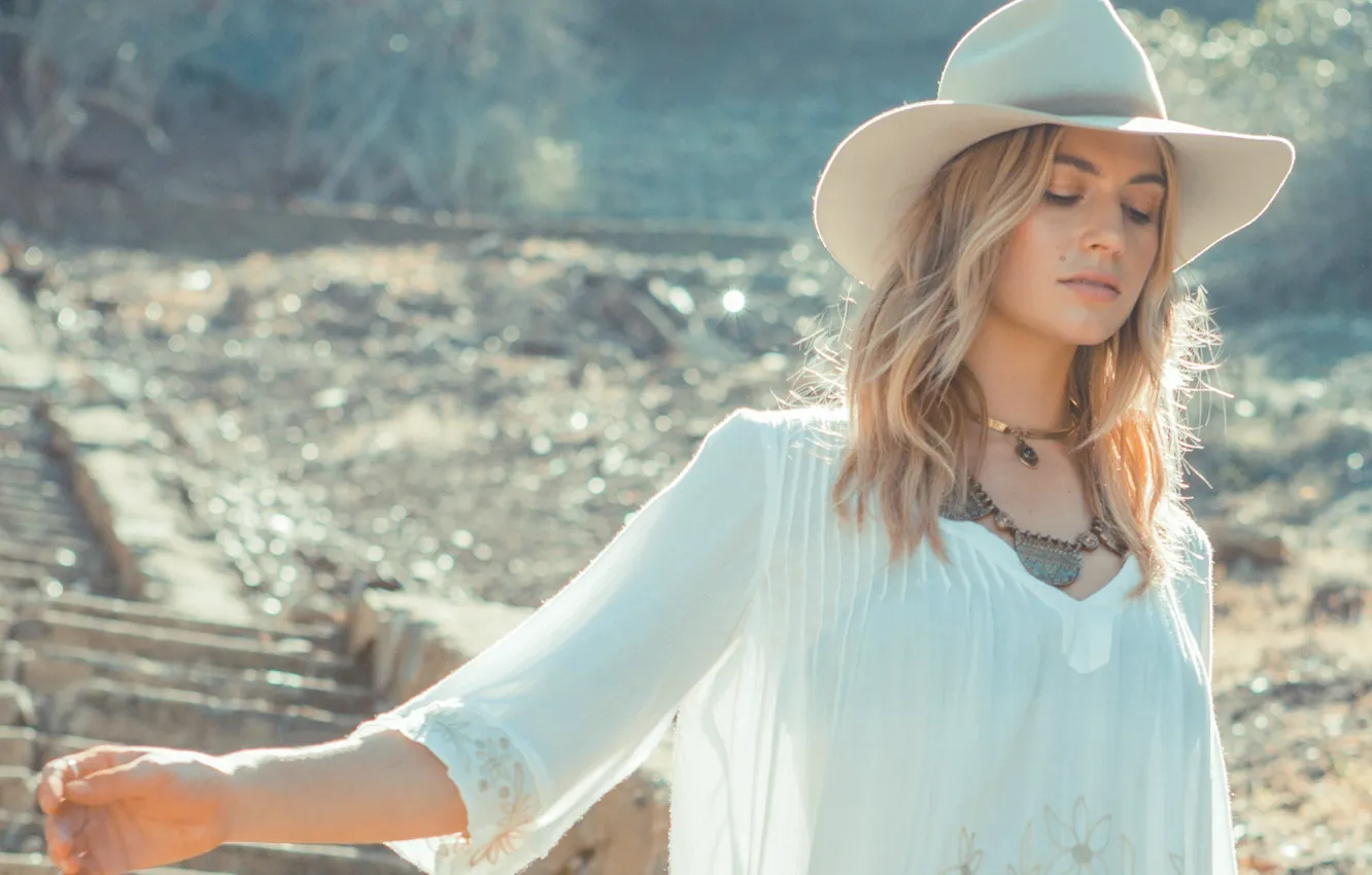 Photo wallpaper girl, blonde, hat