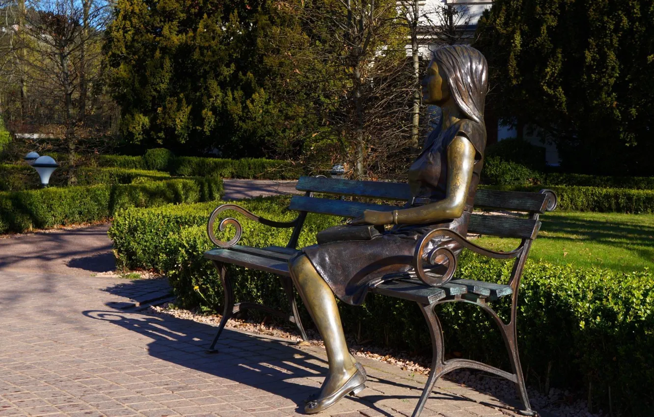 Photo wallpaper park, women, statue