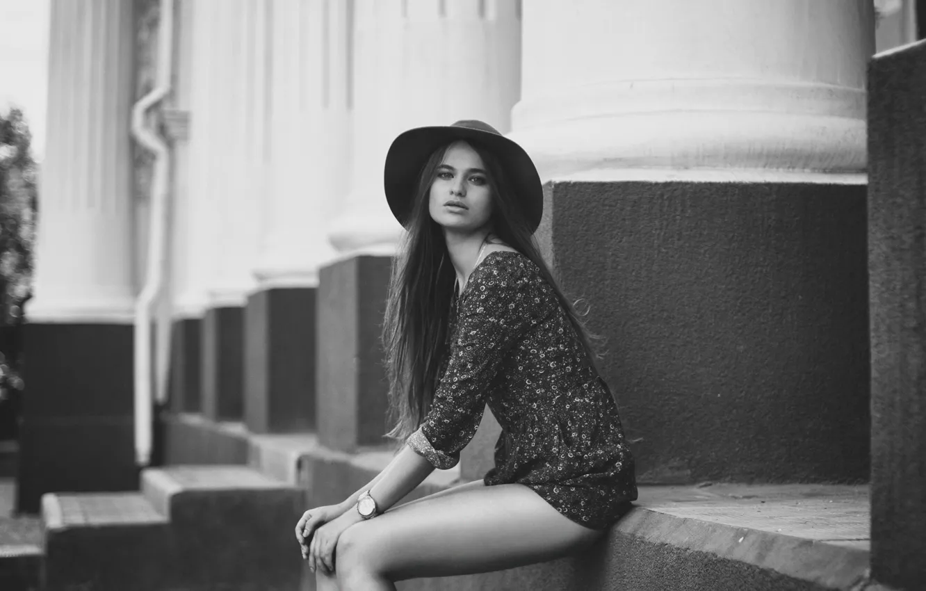 Photo wallpaper look, girl, black and white, sweetheart, posts, model, watch, color