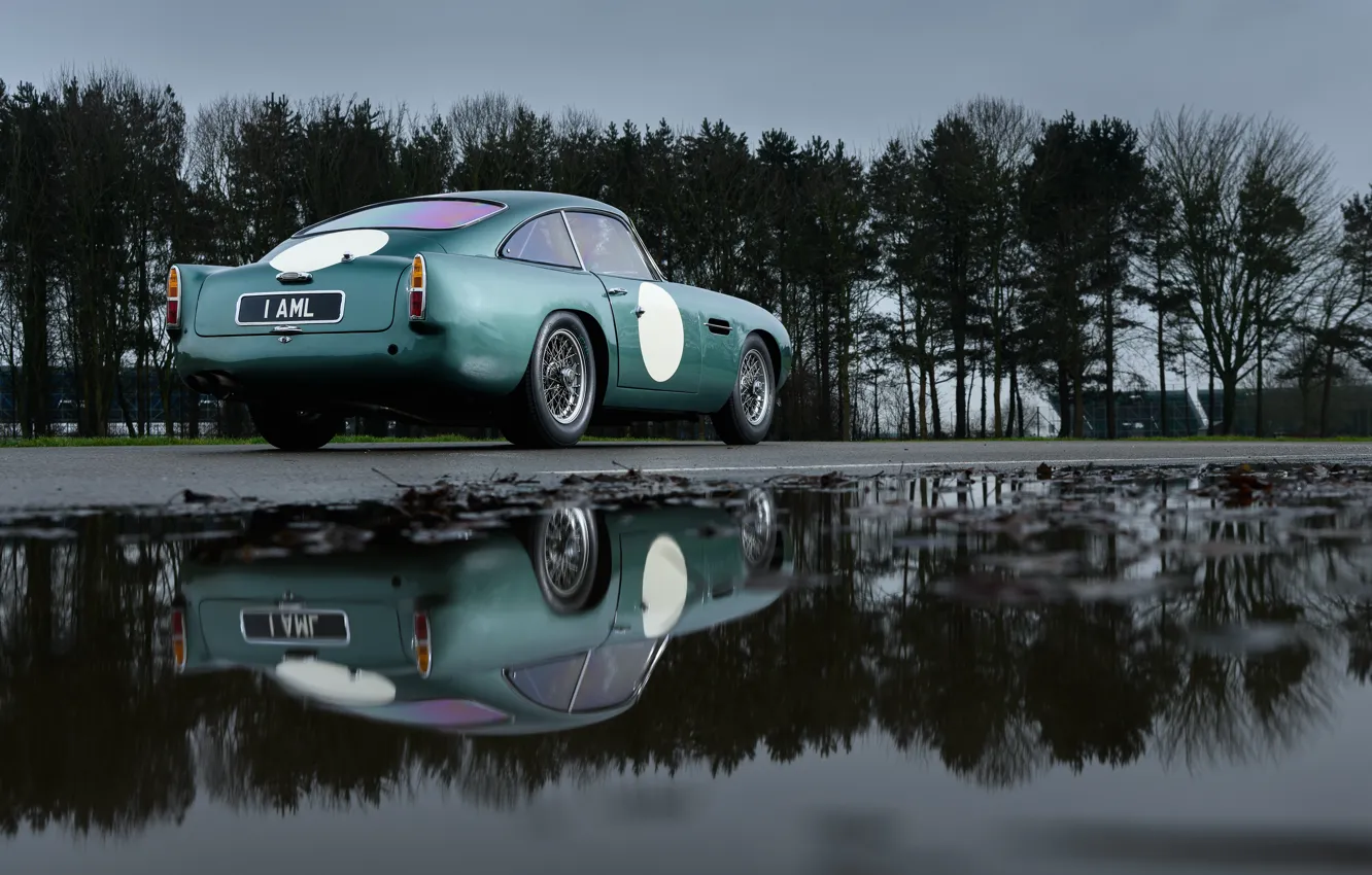 Photo wallpaper Aston Martin, Reflection, Classic, 2018, Classic car, 1958, DB4, Sports car