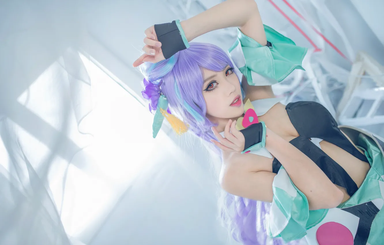 Photo wallpaper white, chest, look, girl, light, face, pose, green