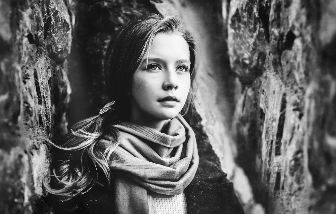 Photo wallpaper portrait, girl, monochrome, Sergey Piltnik