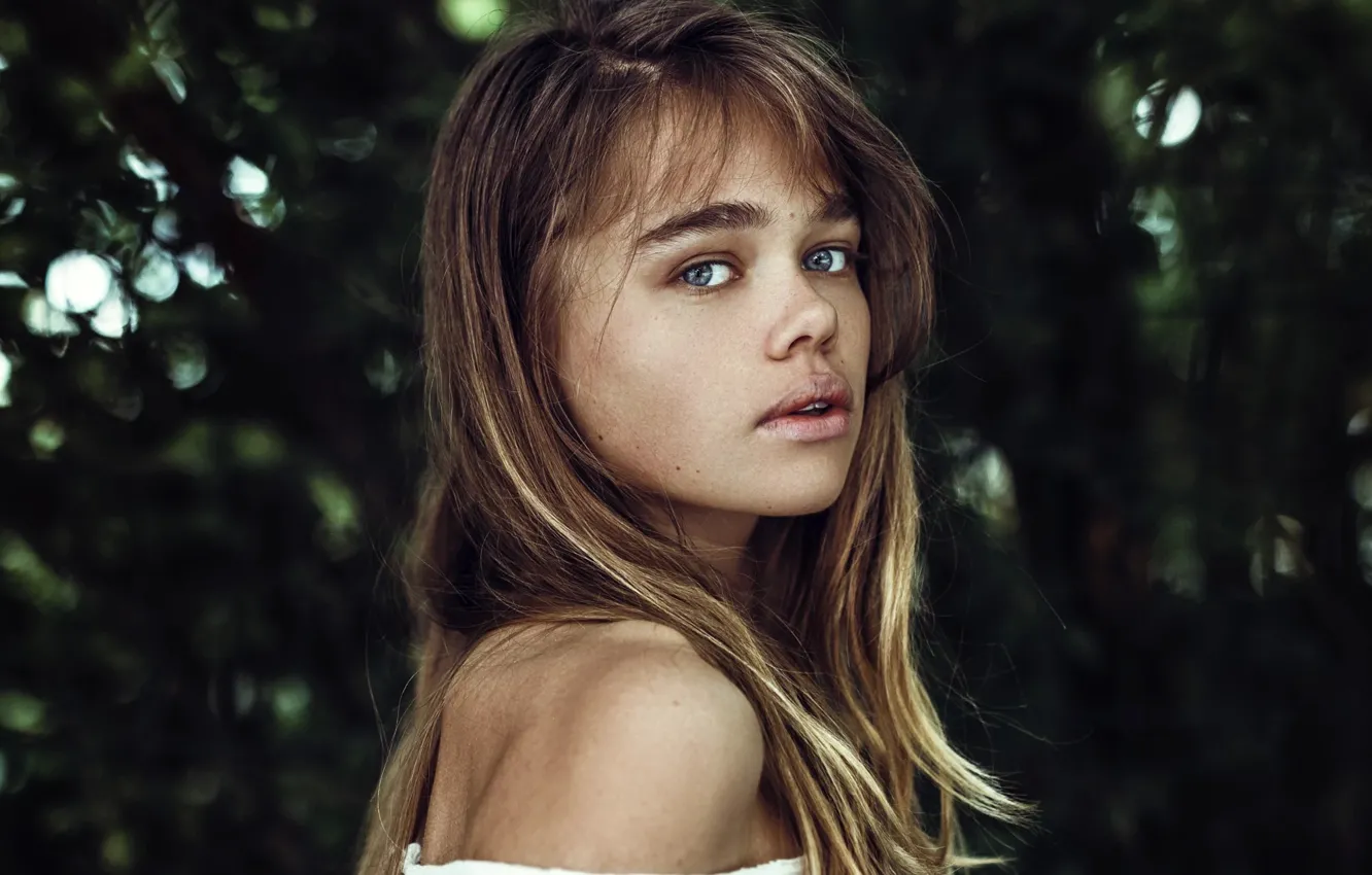 Photo wallpaper look, girl, face, hair, lips, Maya, Fabien Mir