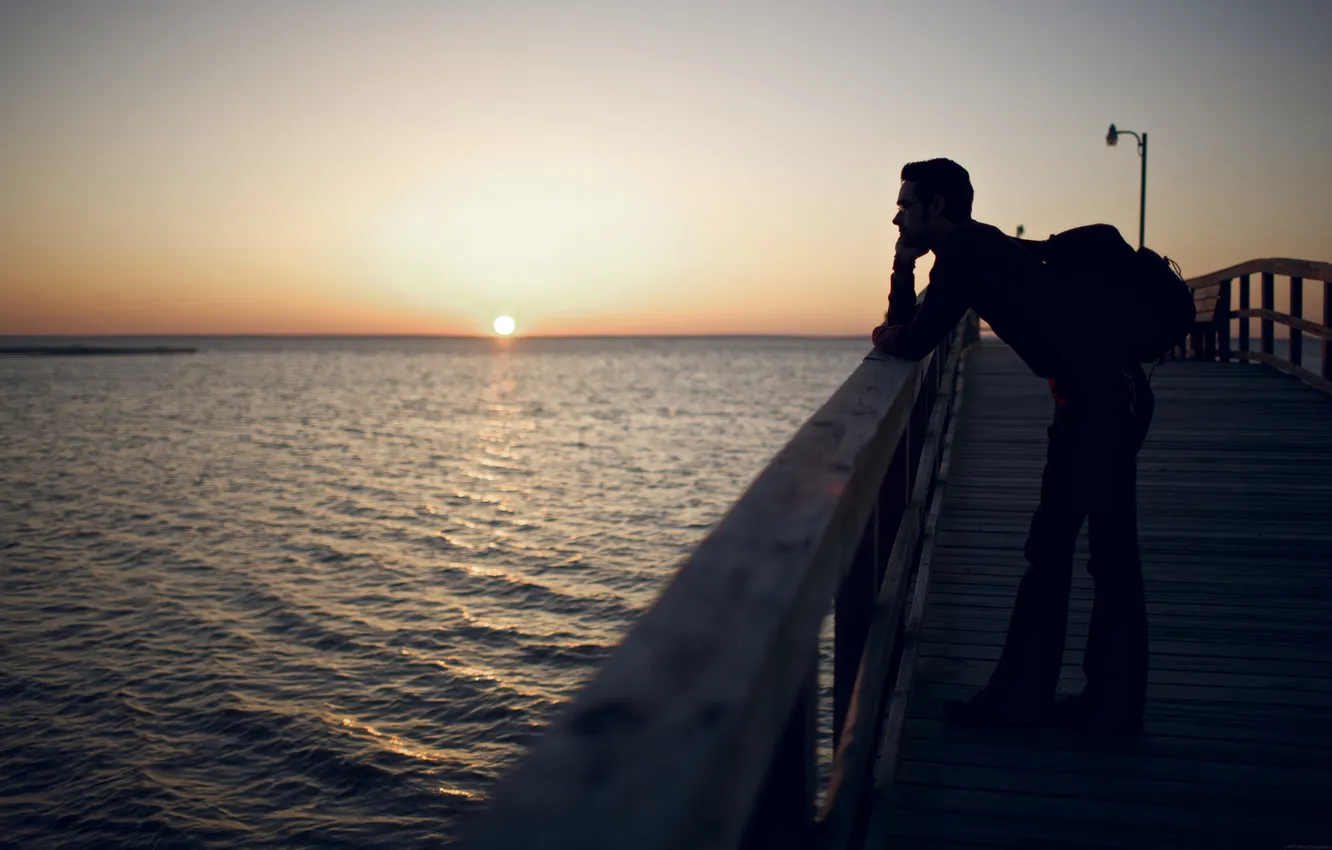 Photo wallpaper sea, the sun, sunrise, morning, pierce, male, backpack