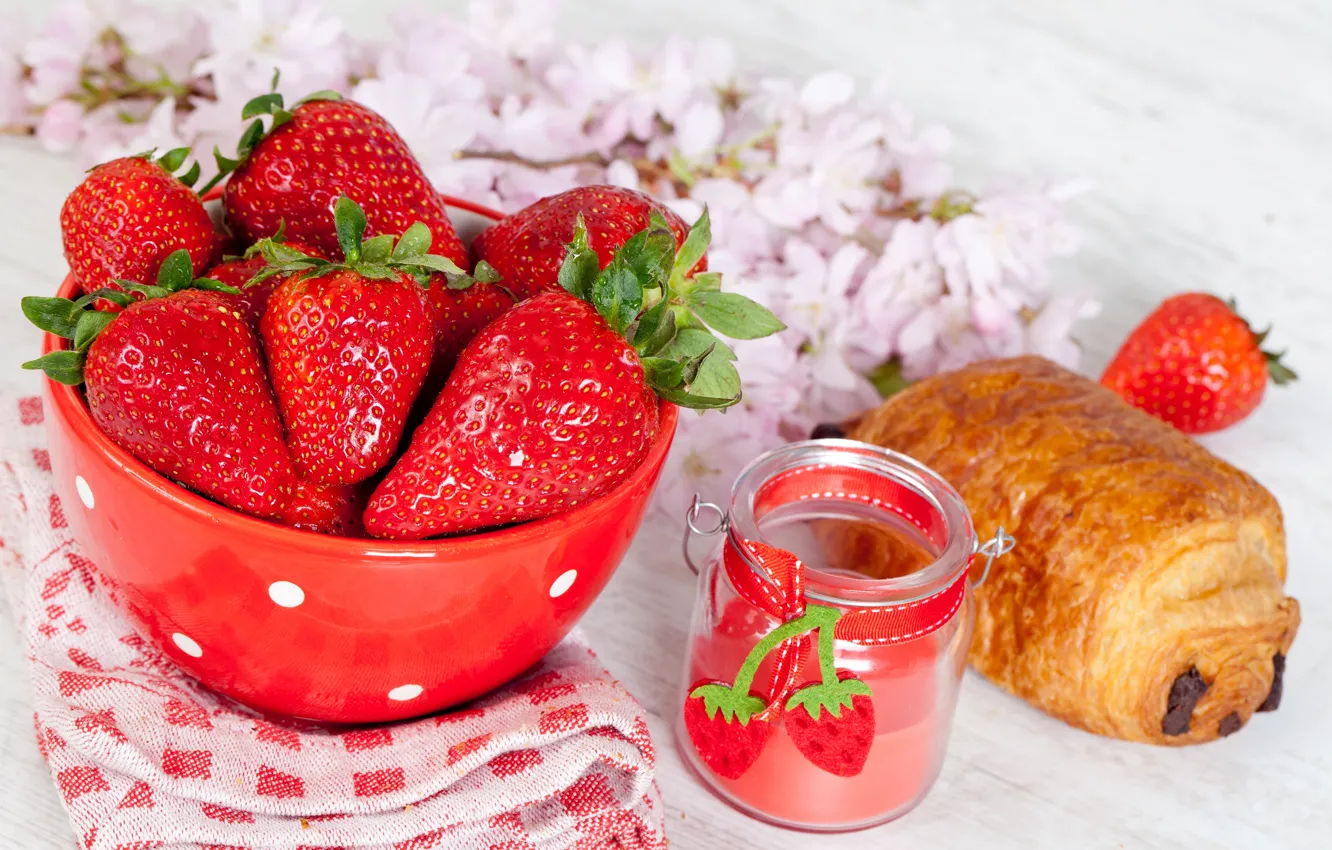 Photo wallpaper flowers, berries, food, chocolate, Breakfast, strawberry, plate, red