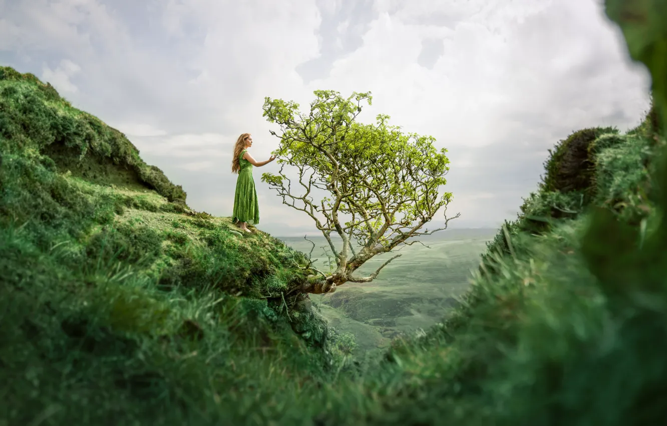 Photo wallpaper girl, trees, mountains