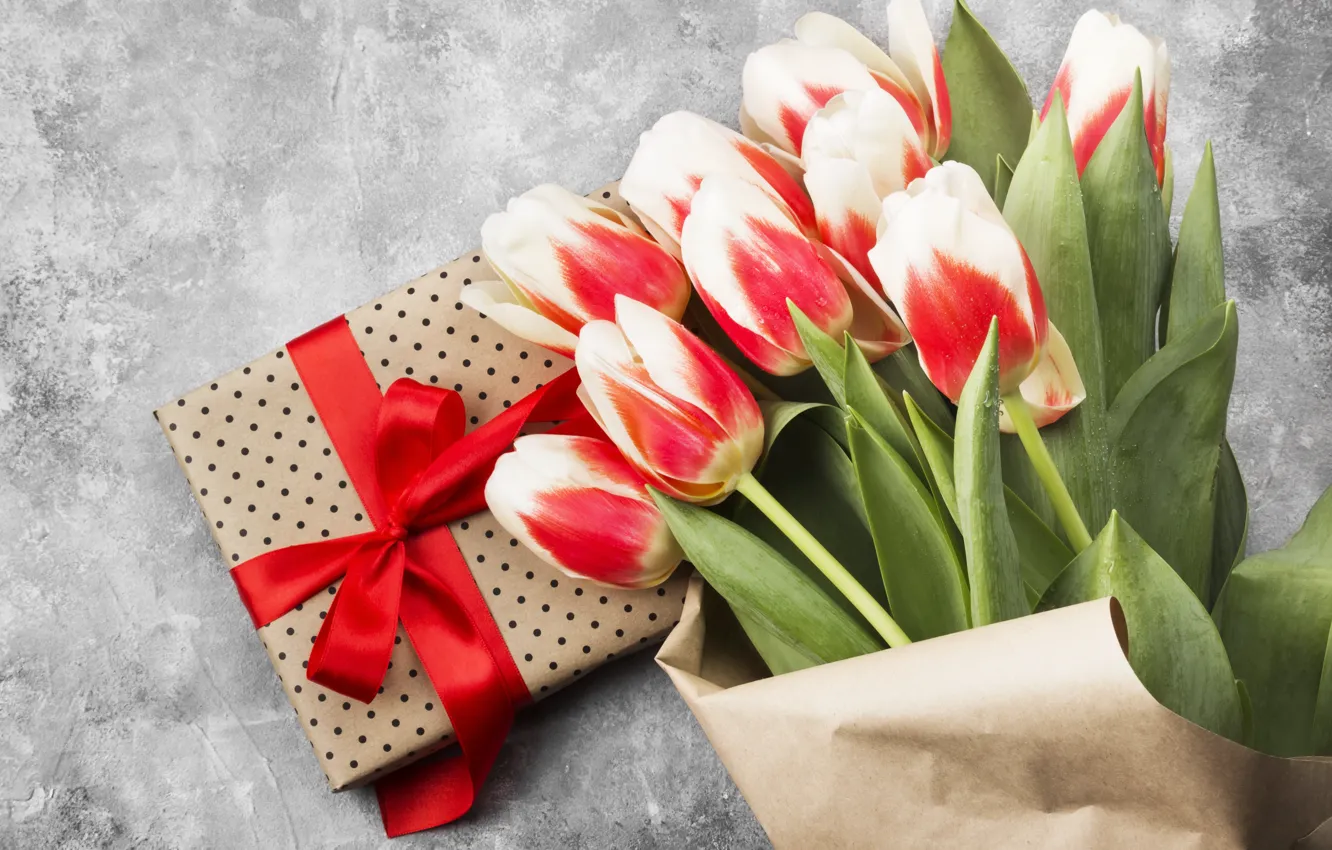 Photo wallpaper holiday, gift, bouquet, congratulations, 8-Mar
