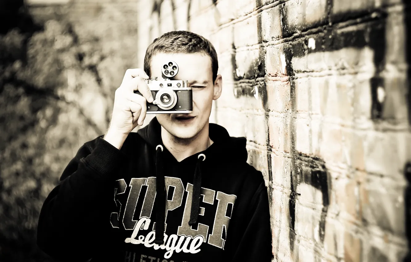 Photo wallpaper male, camera, mood, bokeh