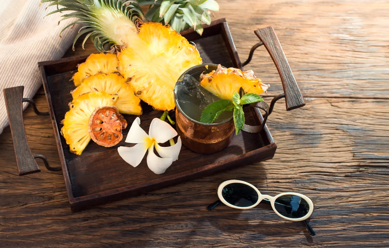 Photo wallpaper ice, flowers, glasses, pineapple, slices, plumeria