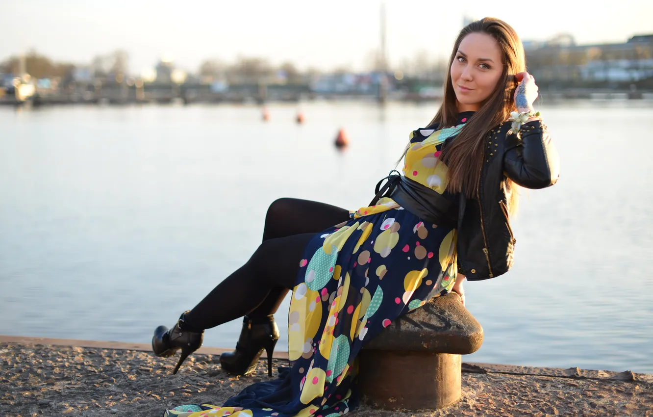 Photo wallpaper look, girl, face, smile, hair, dress, pierce