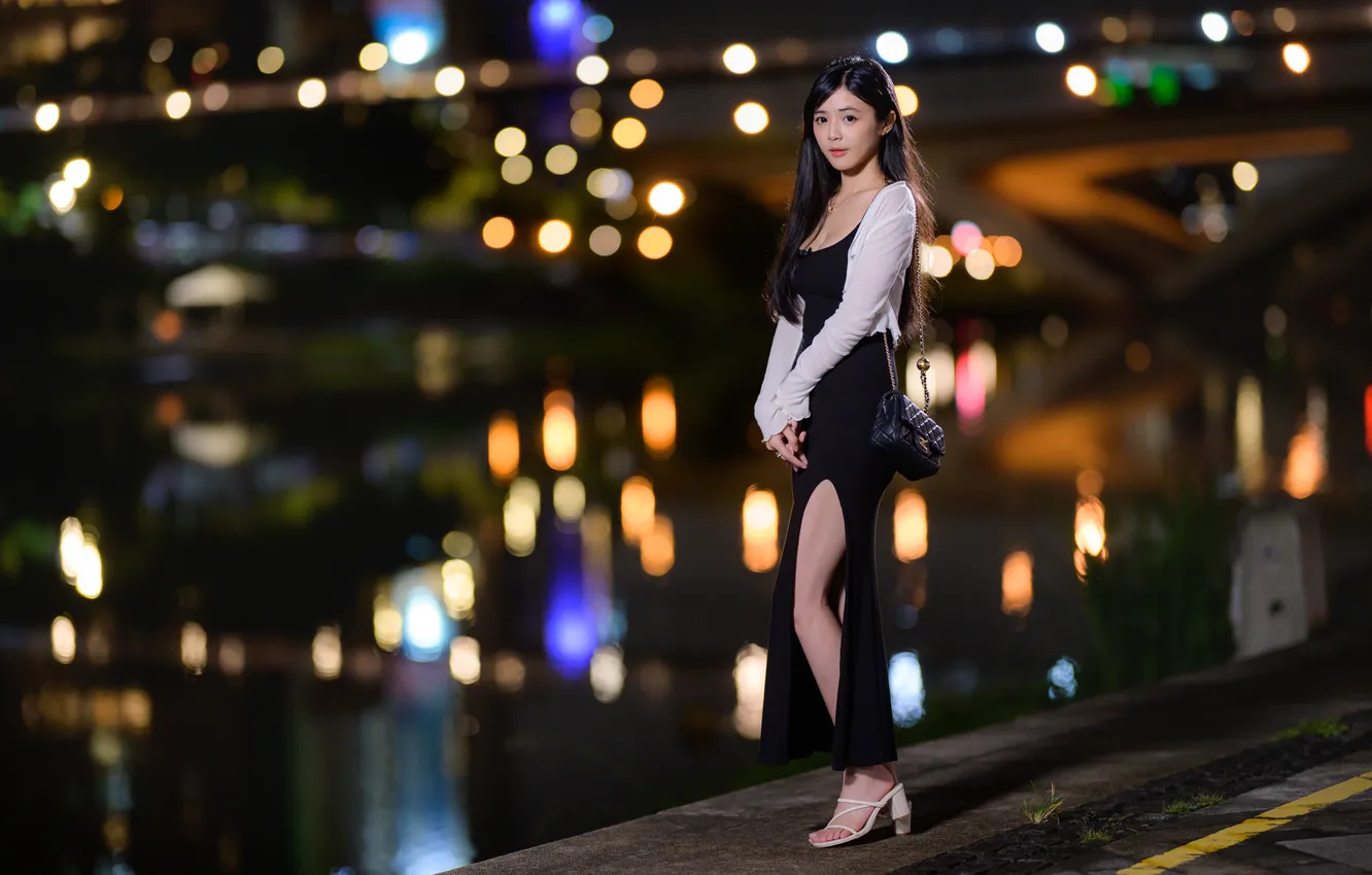 Photo wallpaper look, night, lights, pose, model, portrait, makeup, figure