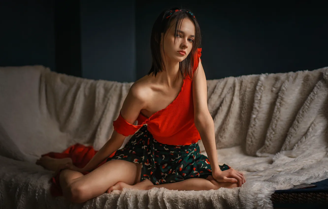 Photo wallpaper look, girl, pose, shoulders, Polina Sivova, Alexey Gurylev