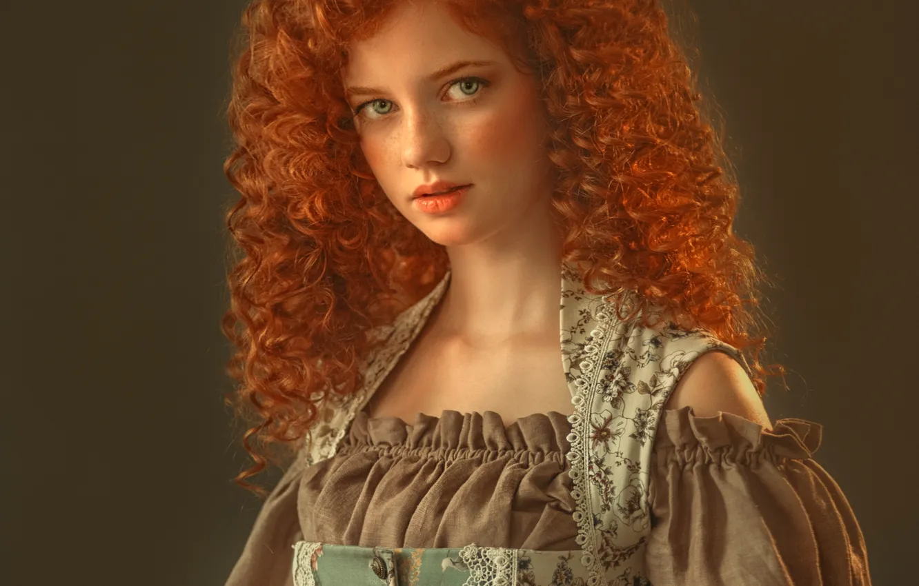 Photo wallpaper red, blue-eyed, curly, Sonia, Julia Shchinova