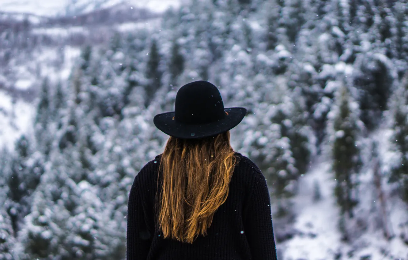 Photo wallpaper winter, girl, snow, hair, hat