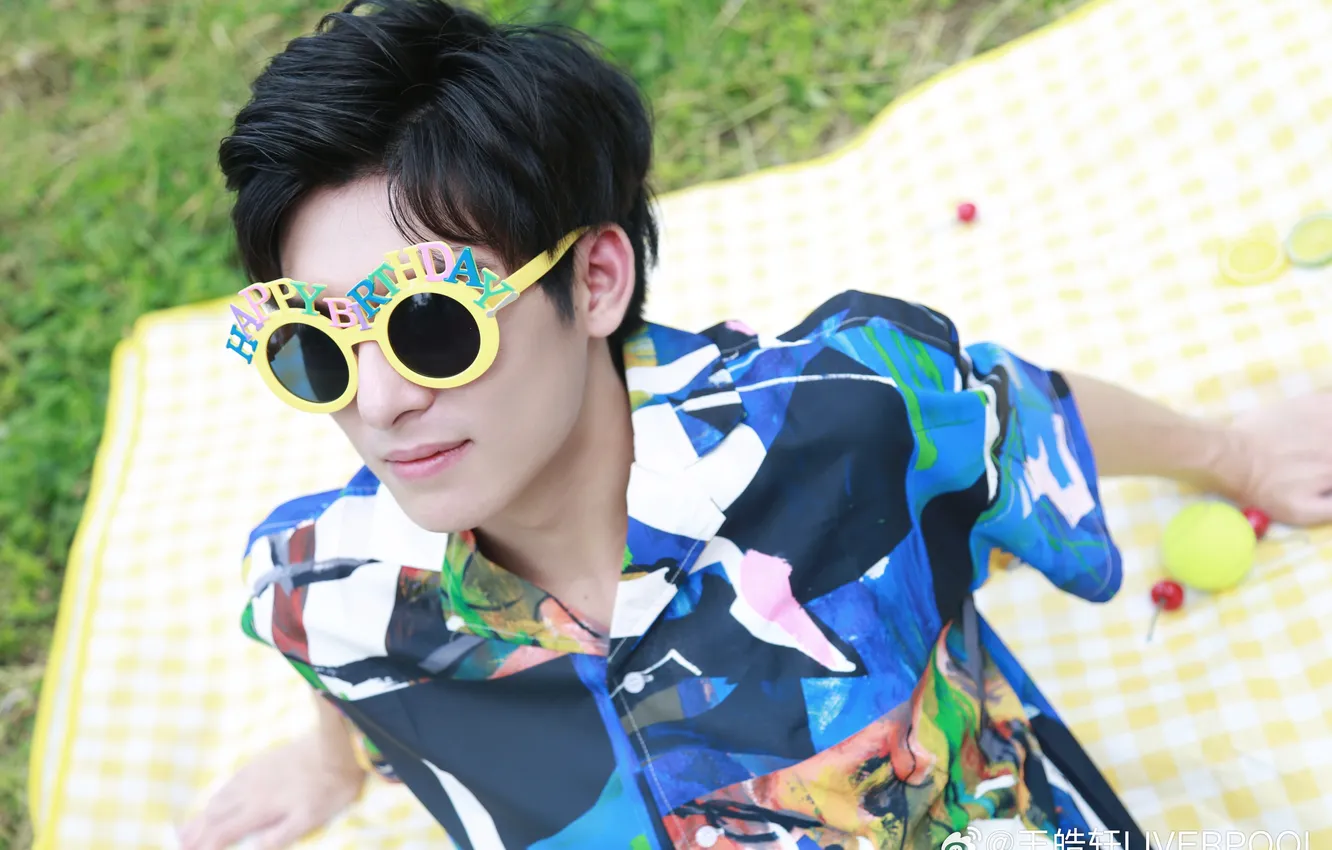 Photo wallpaper birthday, glasses, guy, Wang Haoxuan, Wang Hao Xuan, Wang Hao Xuan, Chinese actor