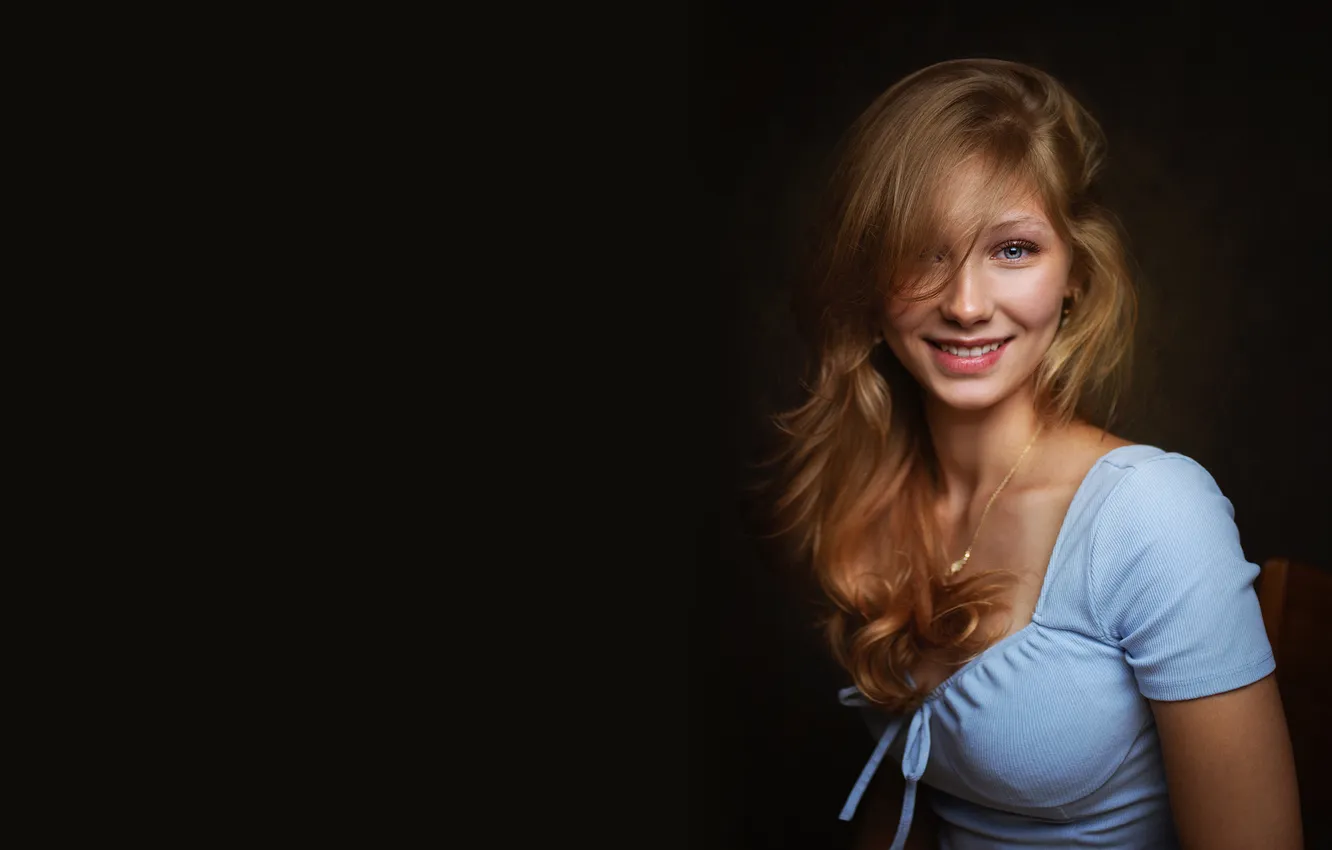 Photo wallpaper look, pose, background, model, portrait, makeup, hairstyle, twilight