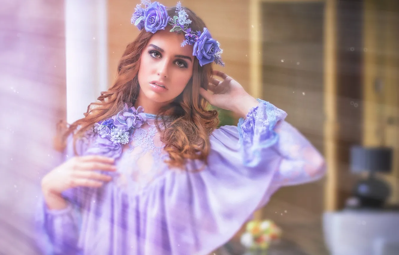 Photo wallpaper style, model, dress, wreath, Rocio Benitez