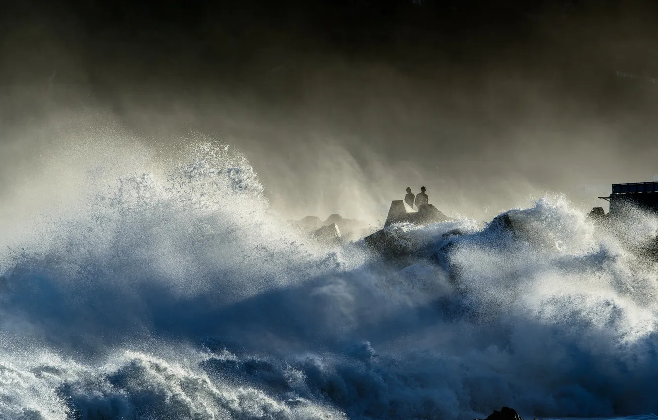 Photo wallpaper sea, clouds, storm, element, people, storm