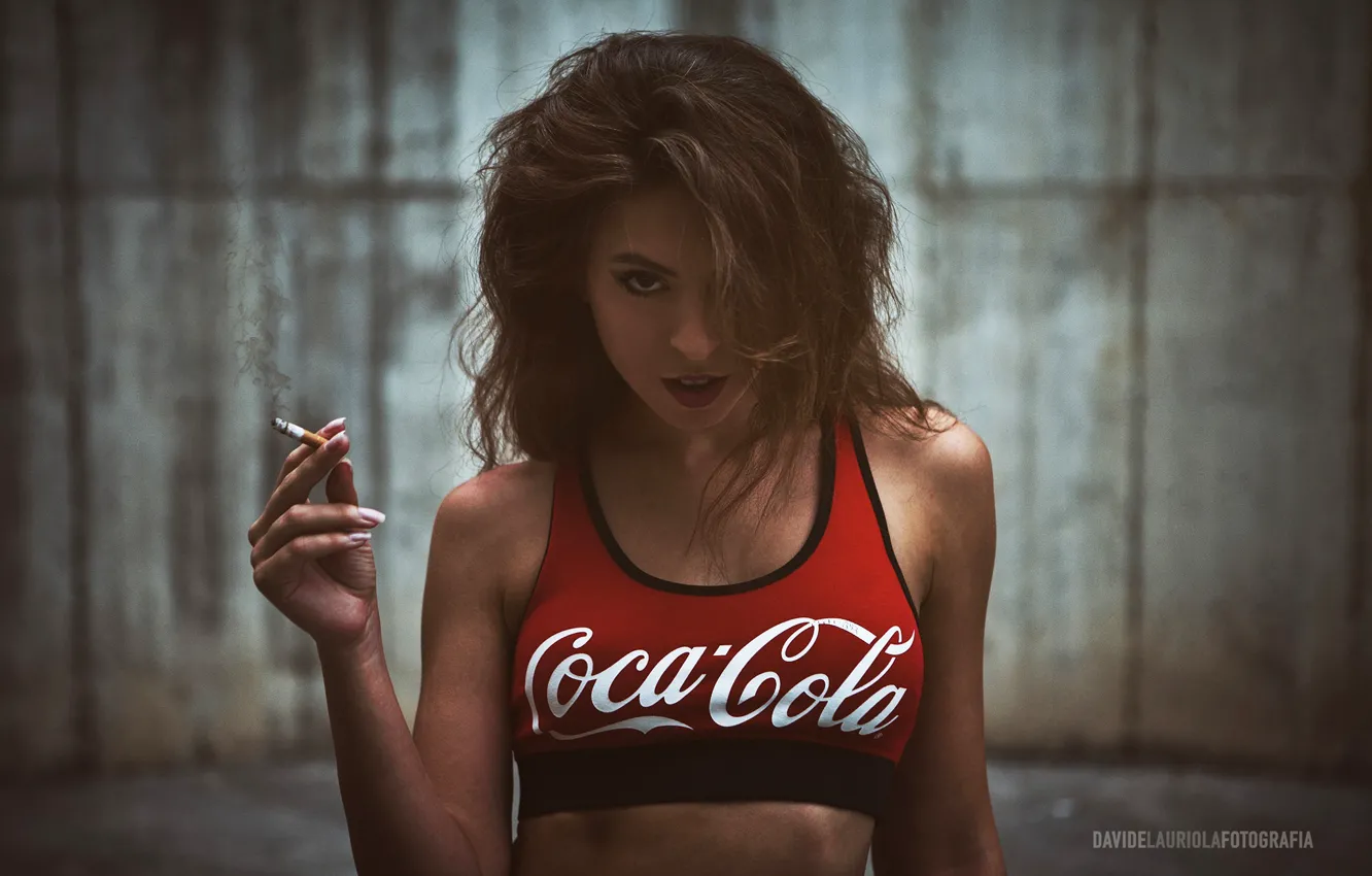 Photo wallpaper look, pose, background, model, smoke, portrait, hands, makeup