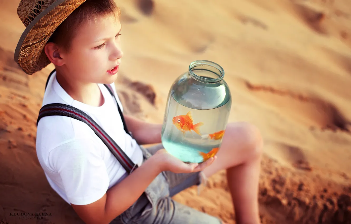 Photo wallpaper sand, fish, hat, boy, Bank