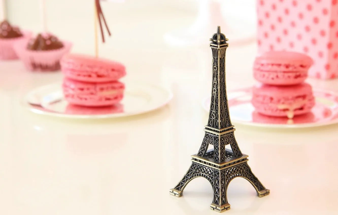Photo wallpaper Eiffel tower, food, cookies, sweets, souvenir, macaron, macaron