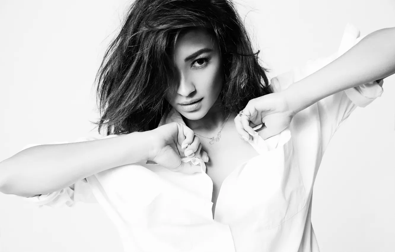 Photo wallpaper photoshoot, Shay Mitchell, Yahoo Style, Shay Mitchell