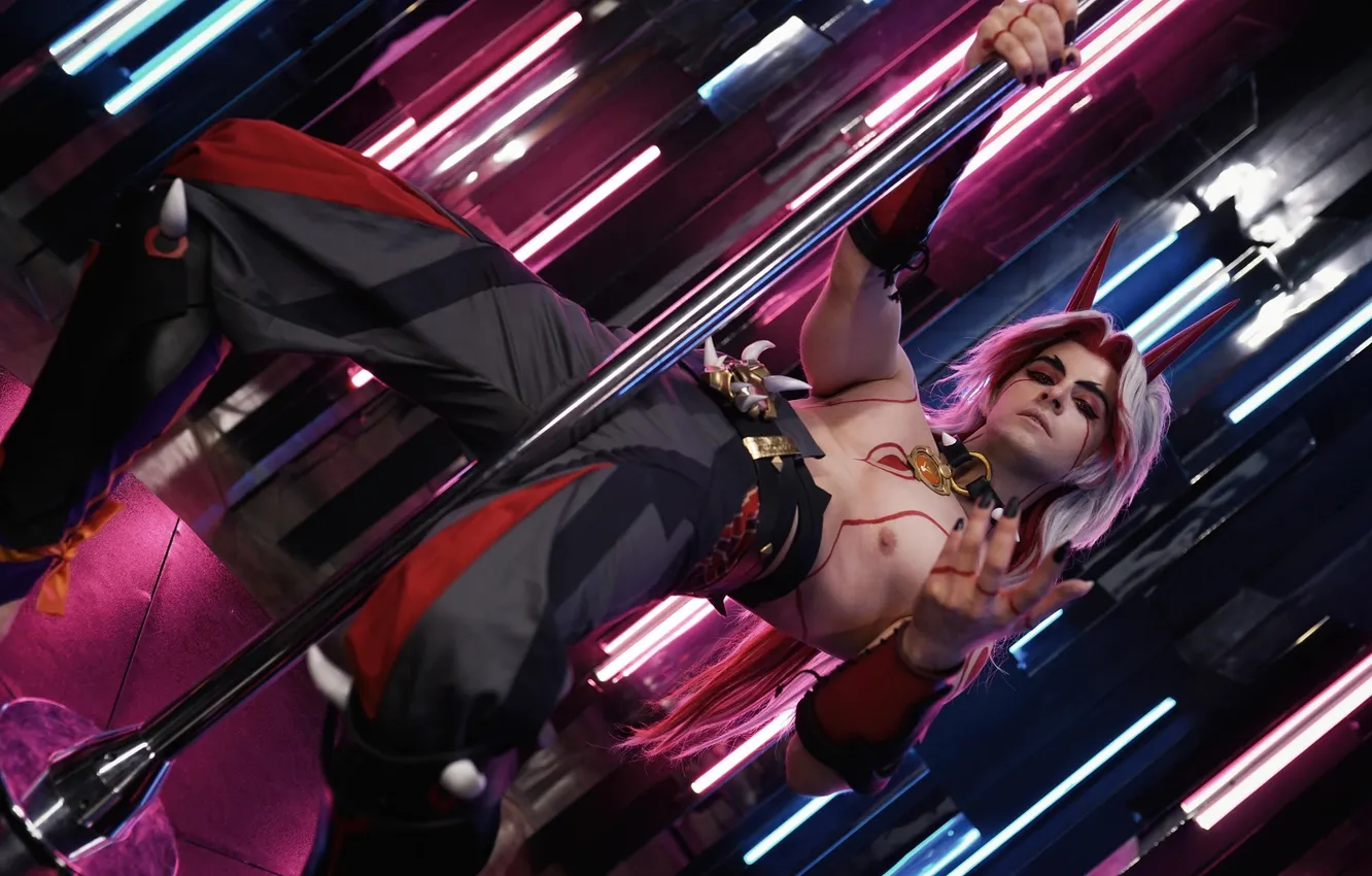 Photo wallpaper guy, cosplay, pole, Cosplayer, Genshin Impact, Itto, Grayson