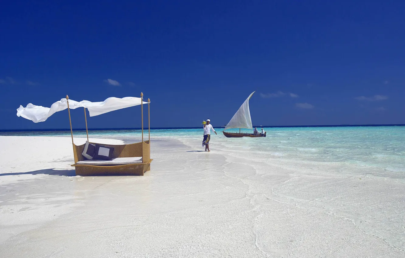 Photo wallpaper beach, ocean, boat, white sand, fantastic Maldives, on the sandbank