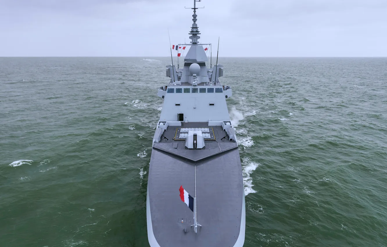 Photo wallpaper France, frigate, Languedoc, FREMM, D653