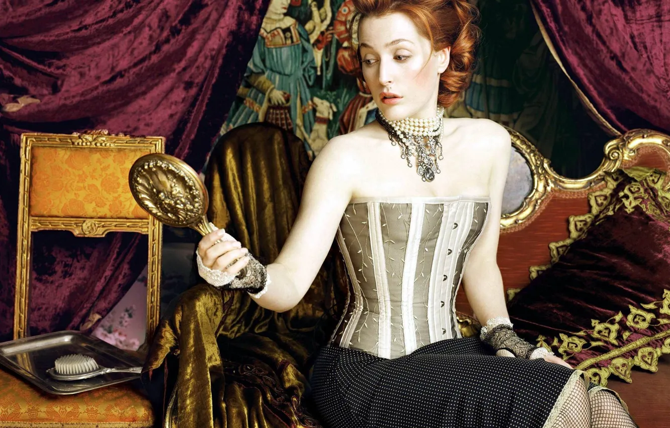 Photo wallpaper look, actress, mirror, Gillian Anderson, Gillian Anderson