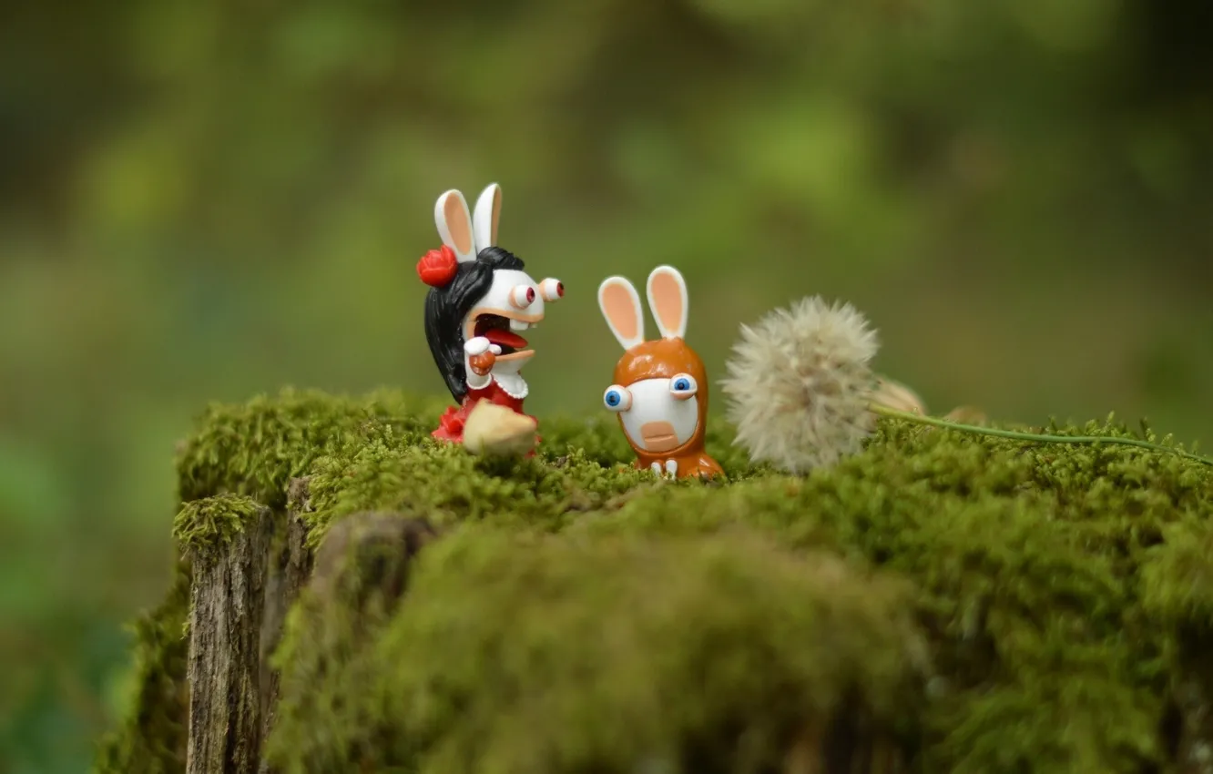 Photo wallpaper macro, toy, moss, stump, rabbit