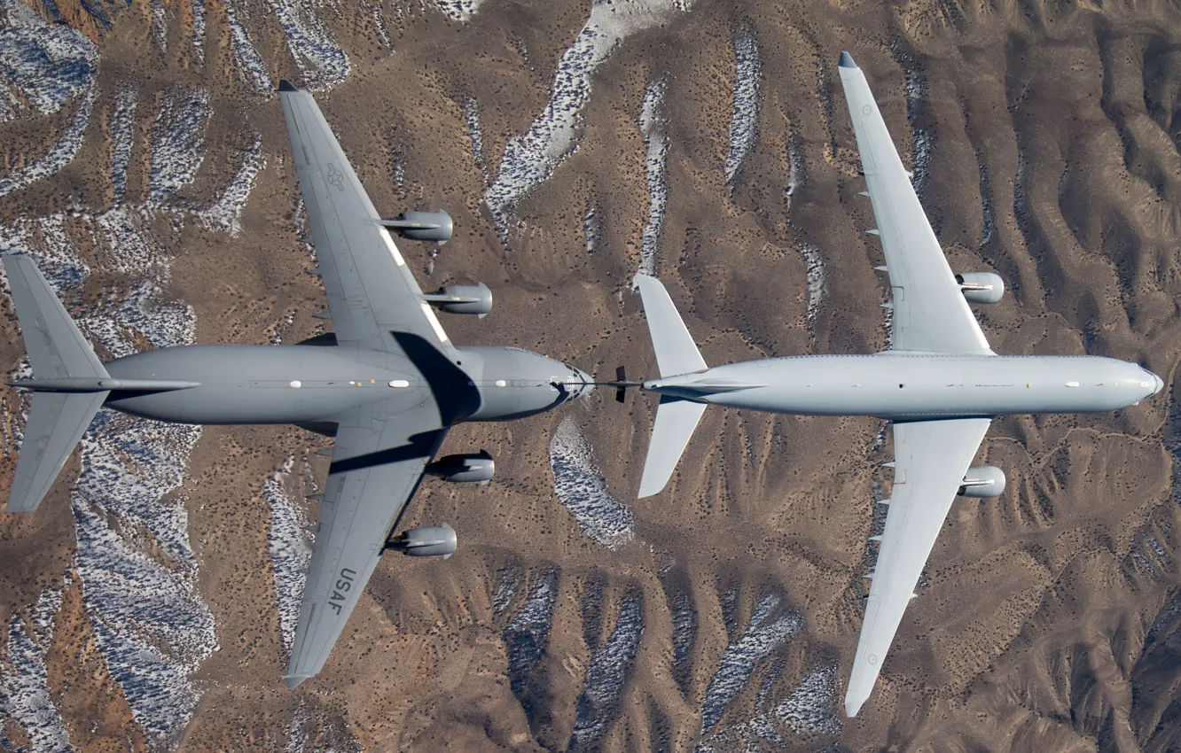 Photo wallpaper refueling, USAF, C-17 Globemaster III, KC-30A