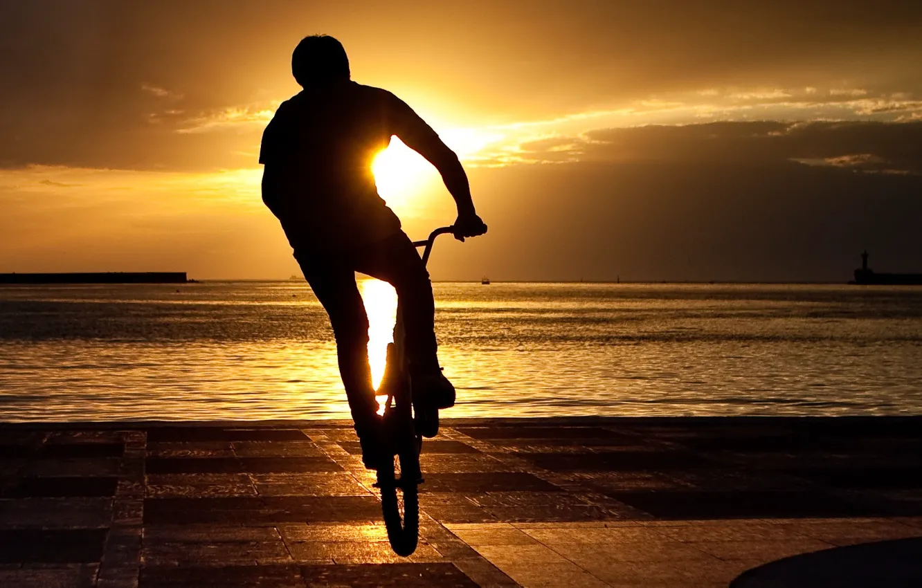Photo wallpaper sunset, bike, guy