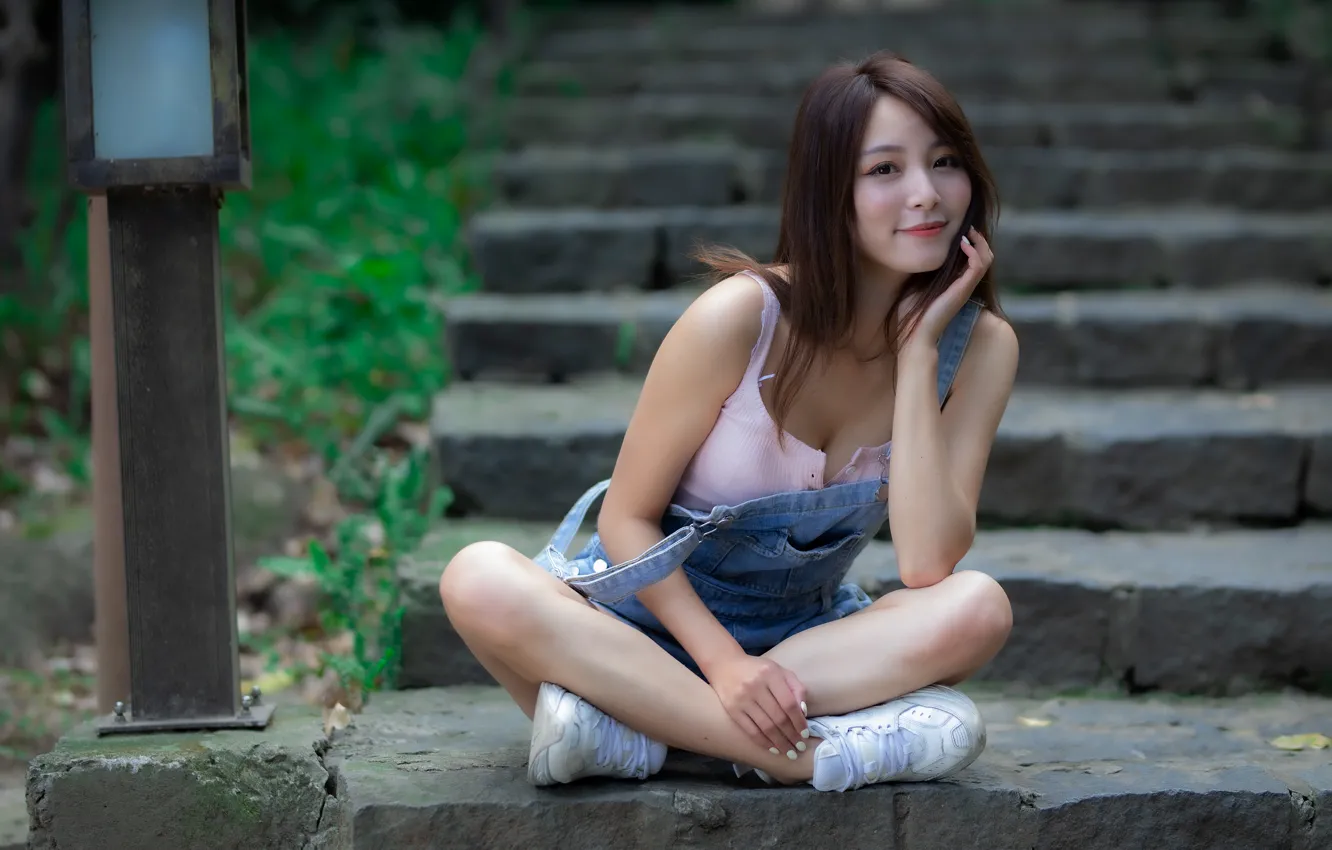 Photo wallpaper pose, smile, steps, Asian, brown eyes, beautiful girl, smile, big Breasts