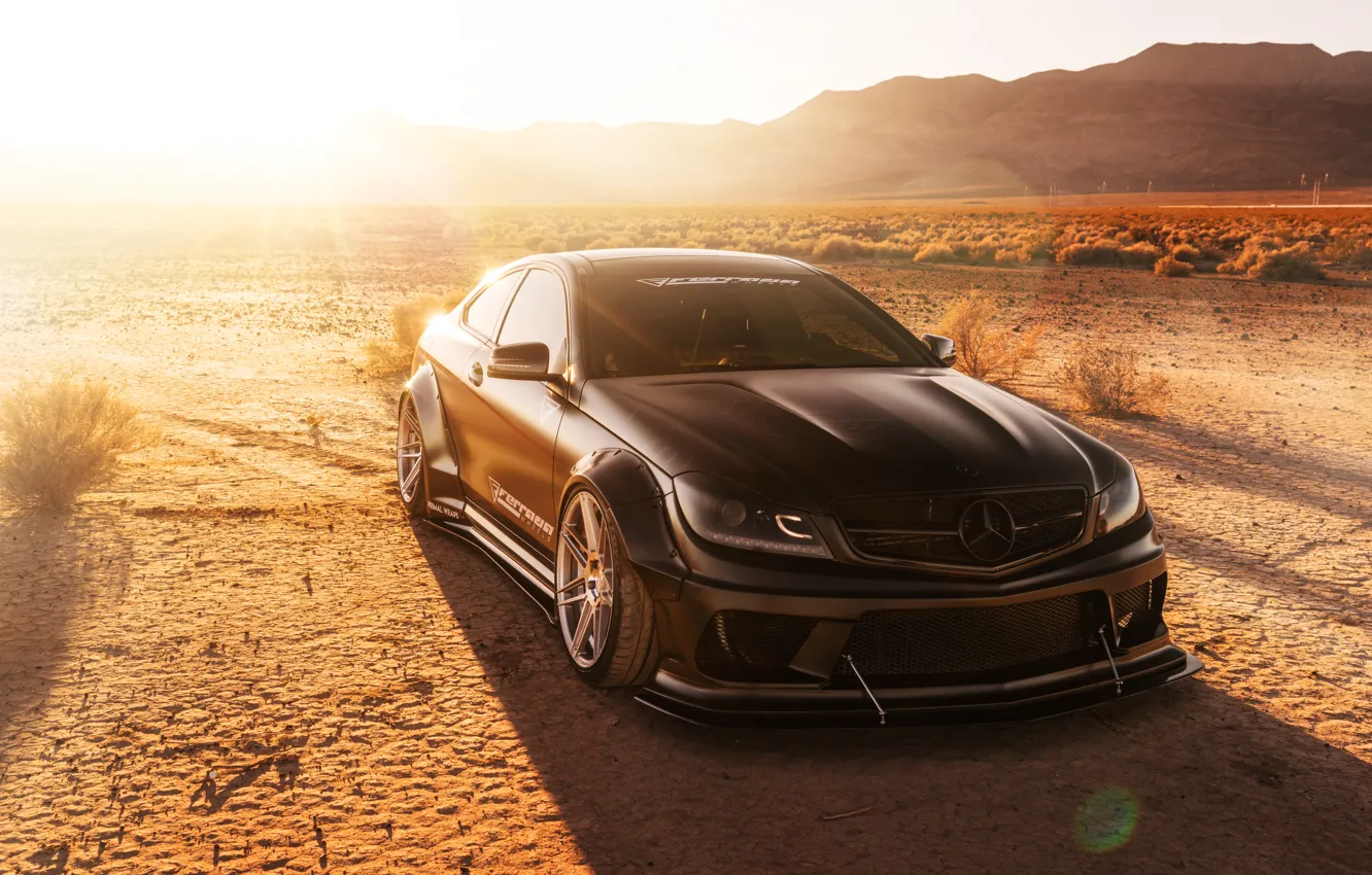 Photo wallpaper desert, Mercedes-Benz, car