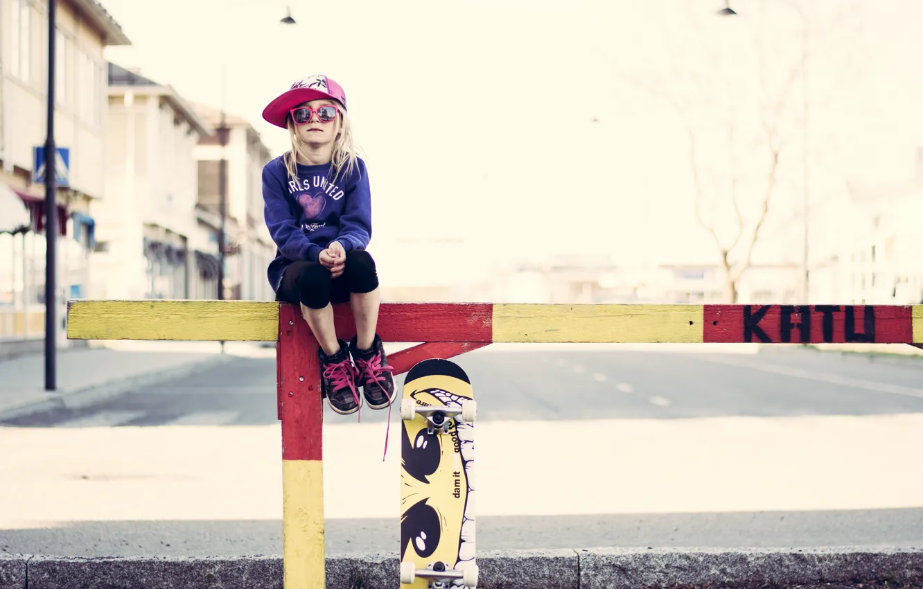 Photo wallpaper street, Board, girl