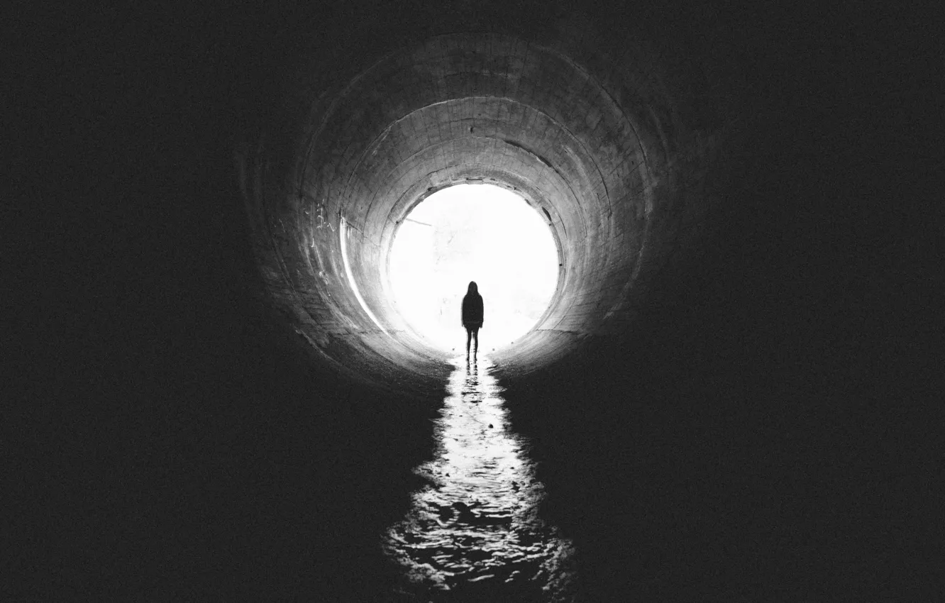 Photo wallpaper girl, light, stream, silhouette, Sewerage