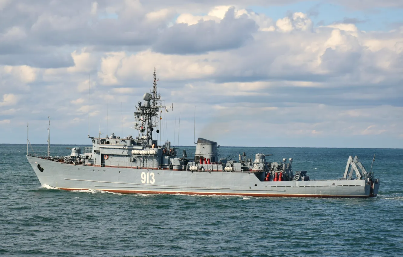 Photo wallpaper sea, The black sea, minesweeper, Kovrovets