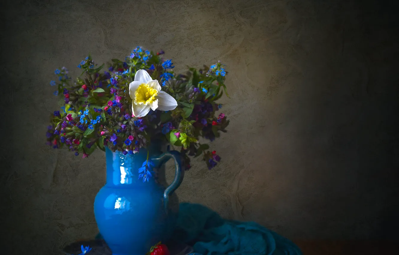 Photo wallpaper blue, berries, table, food, bouquet, strawberry, fabric, pitcher