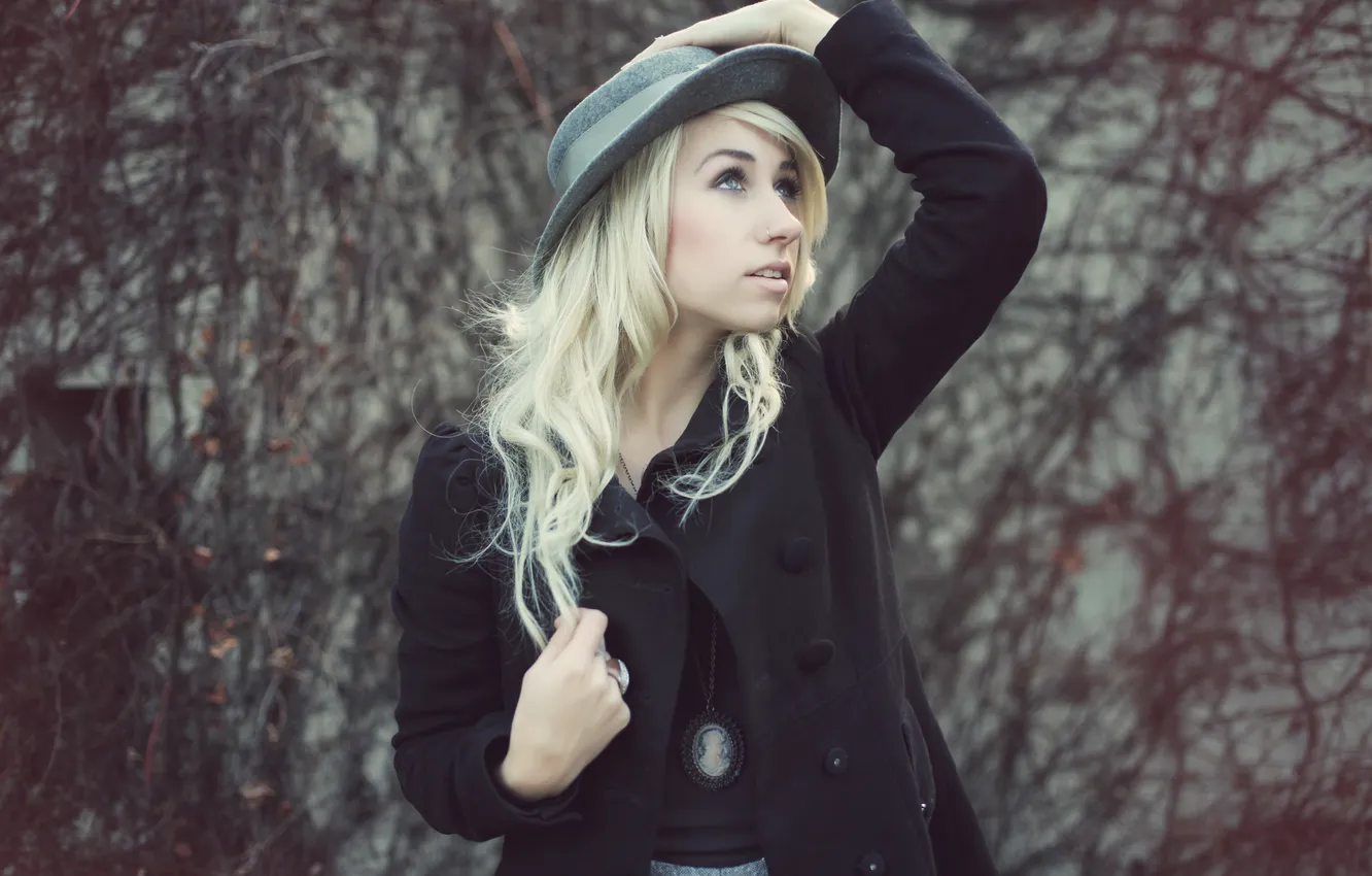 Photo wallpaper look, girl, hat, blonde, Cassie Sue