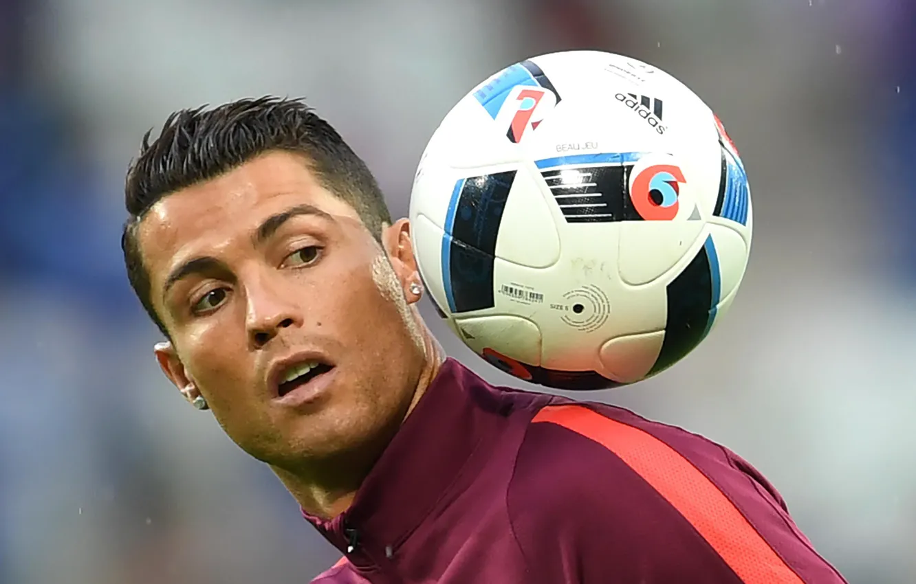 Photo wallpaper football, sport, the game, back, the ball, form, Portugal, Cristiano Ronaldo