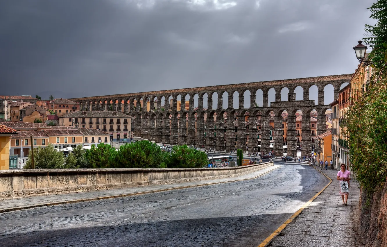 Photo wallpaper road, street, building, Spain, Spain, Segovia, Segovia, Roman Aqueduct