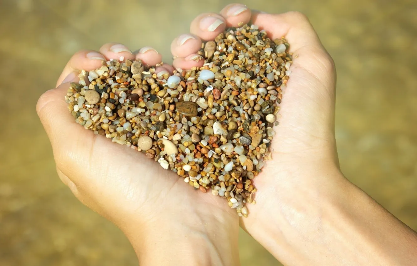 Photo wallpaper heart, hands, pebbles