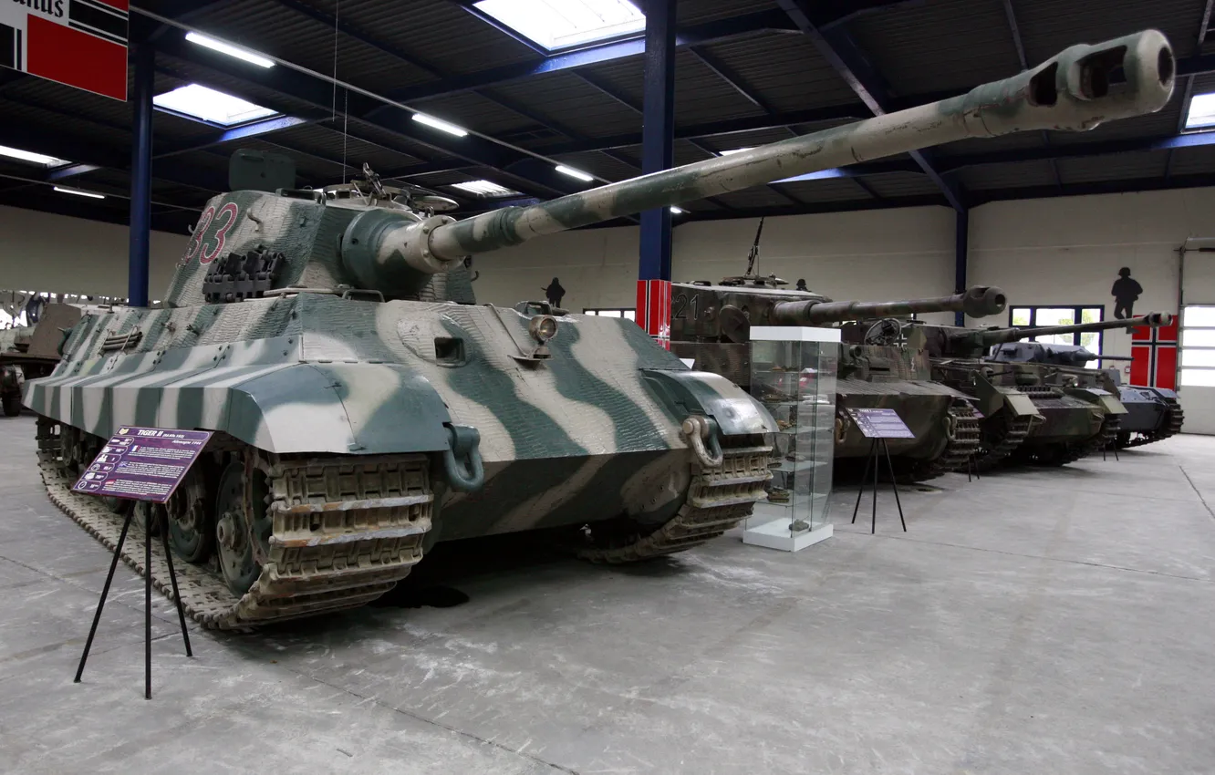 Photo wallpaper The Beast, Panzerkampfwagen VI Ausf. B "Tiger II", Saumur museum